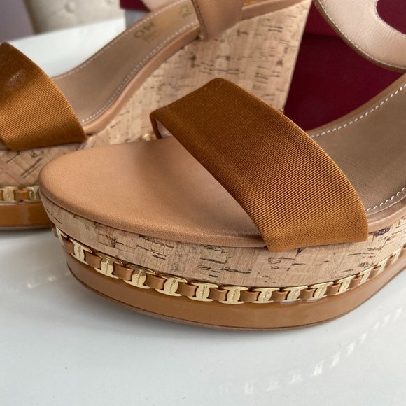 Salvatore Ferragamo Mollie Wedge Sandal Size 8.5B - Picture 3 of 7